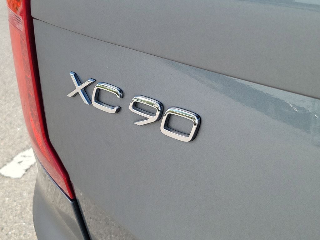2018 Volvo XC90 Momentum