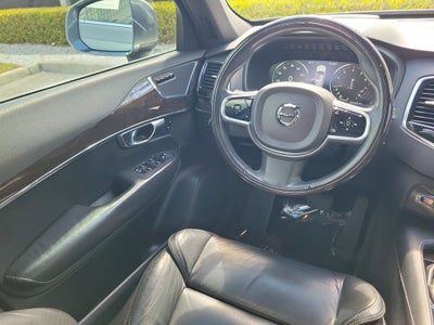 2018 Volvo XC90 Momentum
