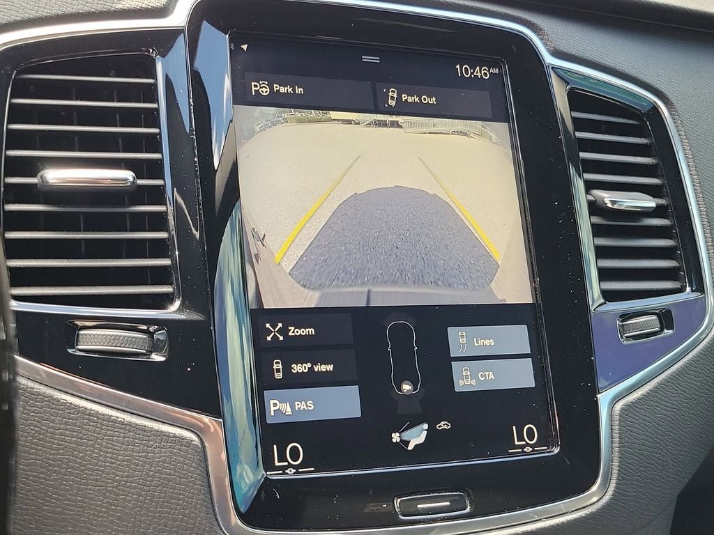 2018 Volvo XC90 Momentum