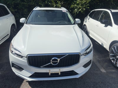 2021 Volvo XC60 Momentum