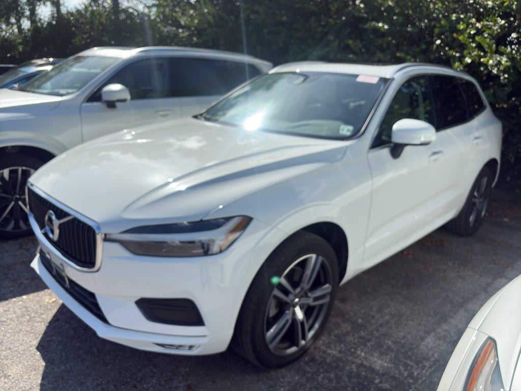 2021 Volvo XC60 Momentum
