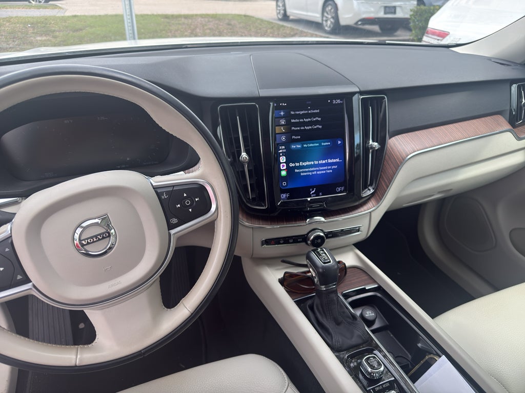 2021 Volvo XC60 Momentum