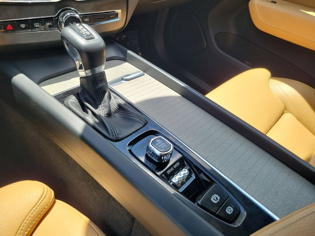 2018 Volvo XC60 Inscription