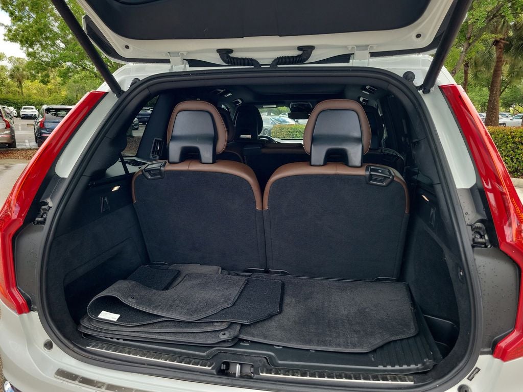 2021 Volvo XC90 Inscription
