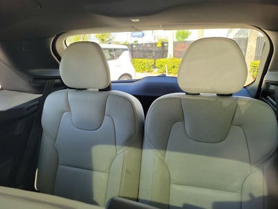 2021 Volvo XC90 R-Design