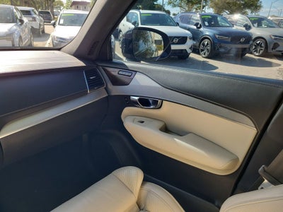 2021 Volvo XC90 R-Design