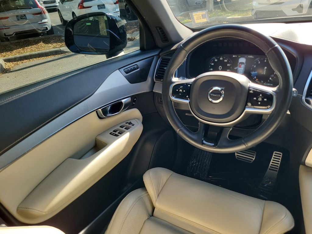 2021 Volvo XC90 R-Design