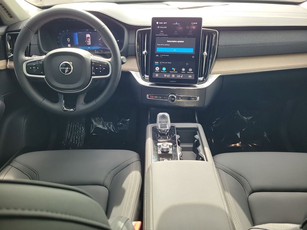 2025 Volvo XC90 Plus 2025.5 Certified