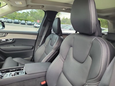 2025 Volvo XC90 Ultra