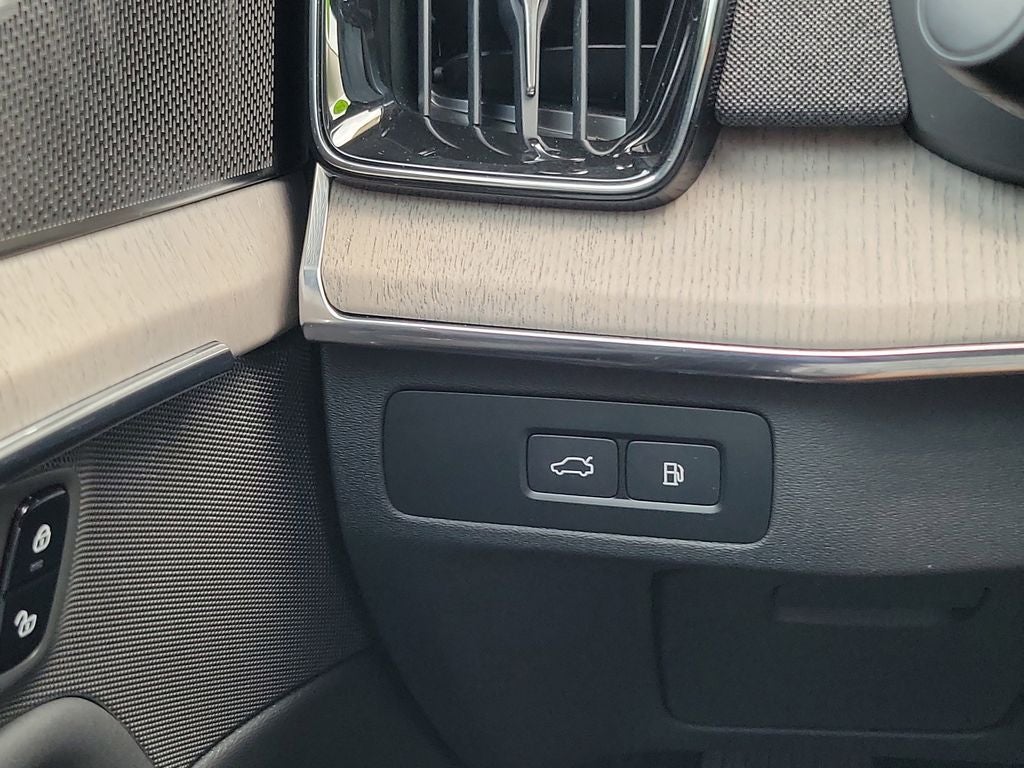 2025 Volvo XC90 Ultra