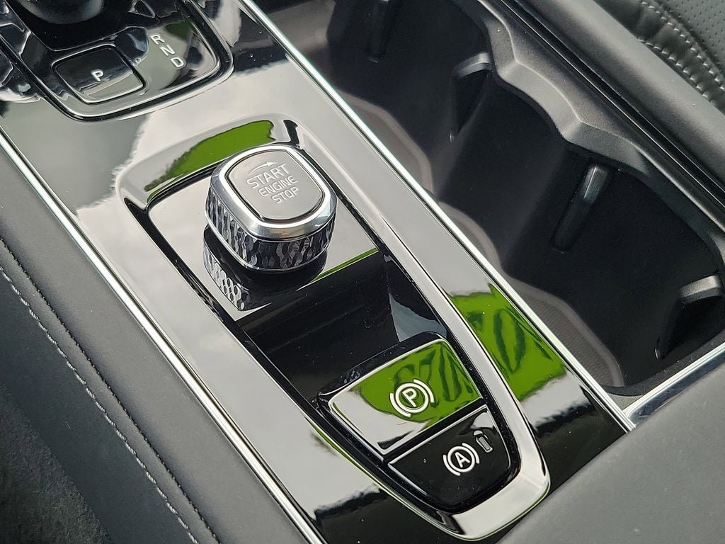 2025 Volvo XC90 Ultra