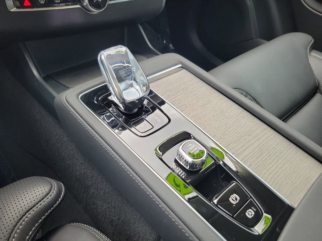 2025 Volvo XC90 Ultra
