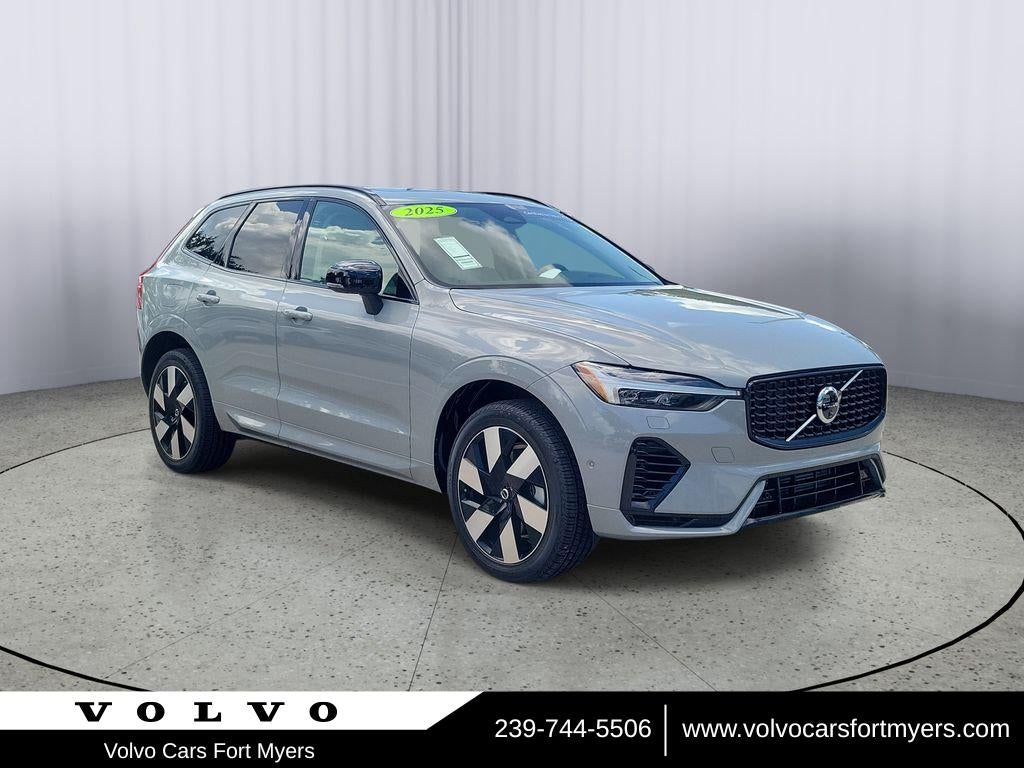 2025 Volvo XC60 Plus