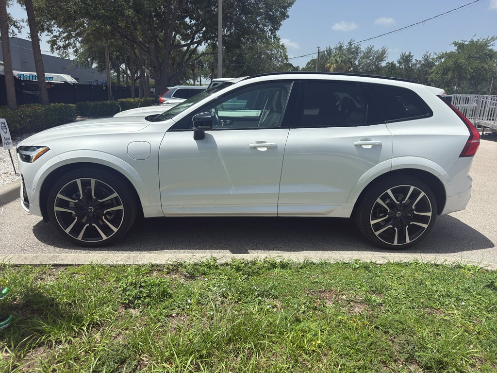 2025 Volvo XC60 Ultra
