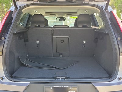 2026 Volvo XC40 Core