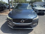 2023 Volvo XC60 Ultimate Bright Theme
