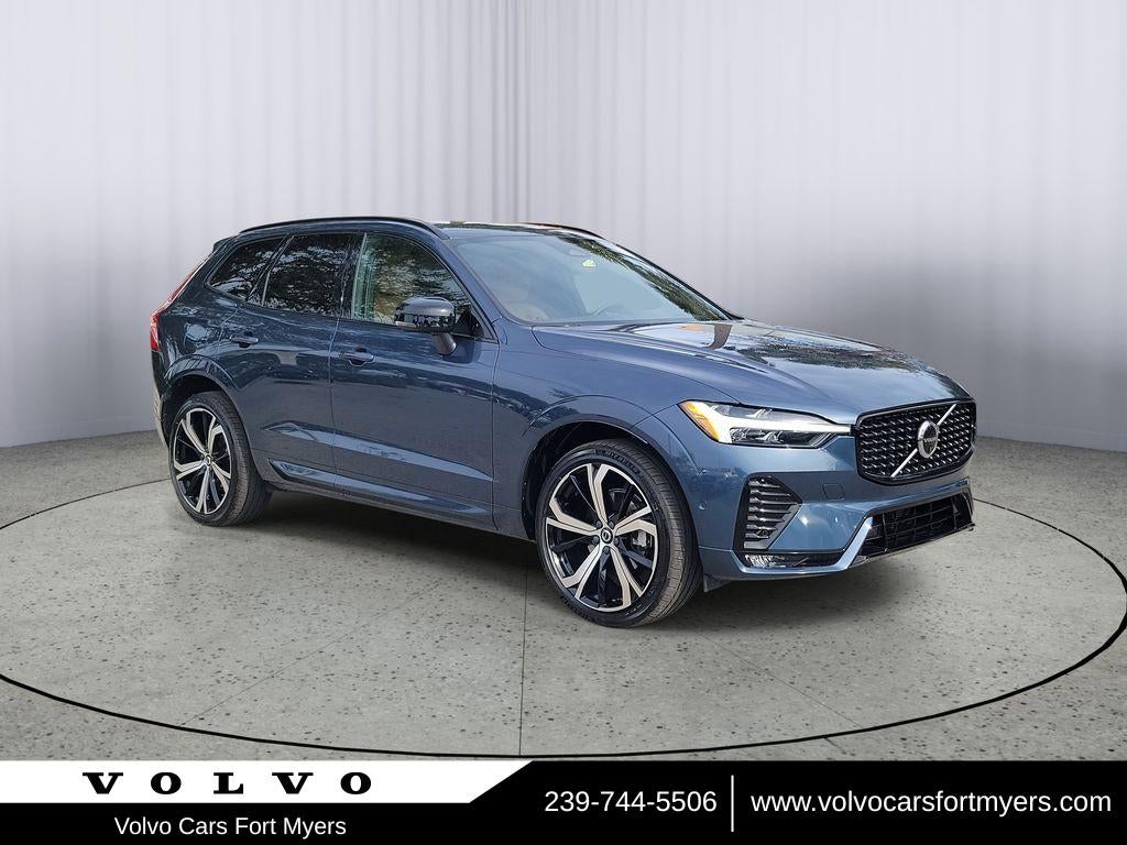 2023 Volvo XC60 Ultimate Dark Theme