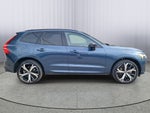 2023 Volvo XC60 Ultimate Dark Theme