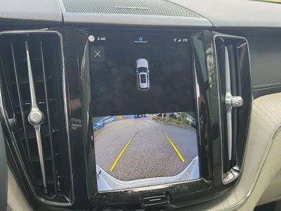 2023 Volvo XC60 Ultimate Bright Theme