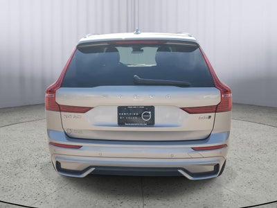 2024 Volvo XC60 Core Dark Theme