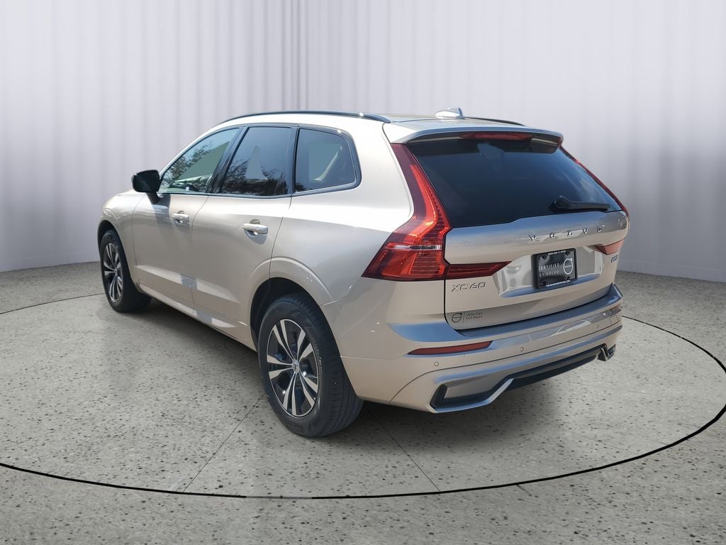 2024 Volvo XC60 Core Dark Theme