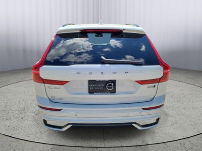 2024 Volvo XC60 Plus Dark Theme