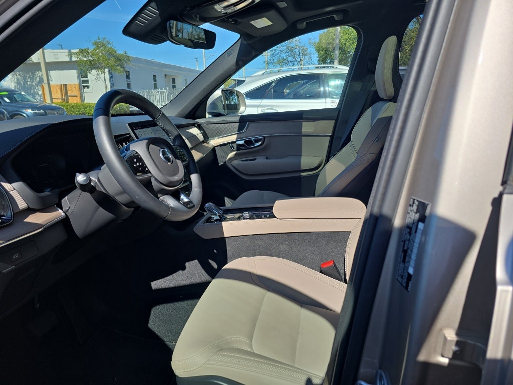 2025 Volvo XC90 Plus 2025.5 Certified