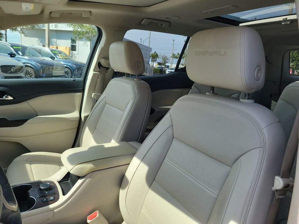 2020 GMC Acadia Denali