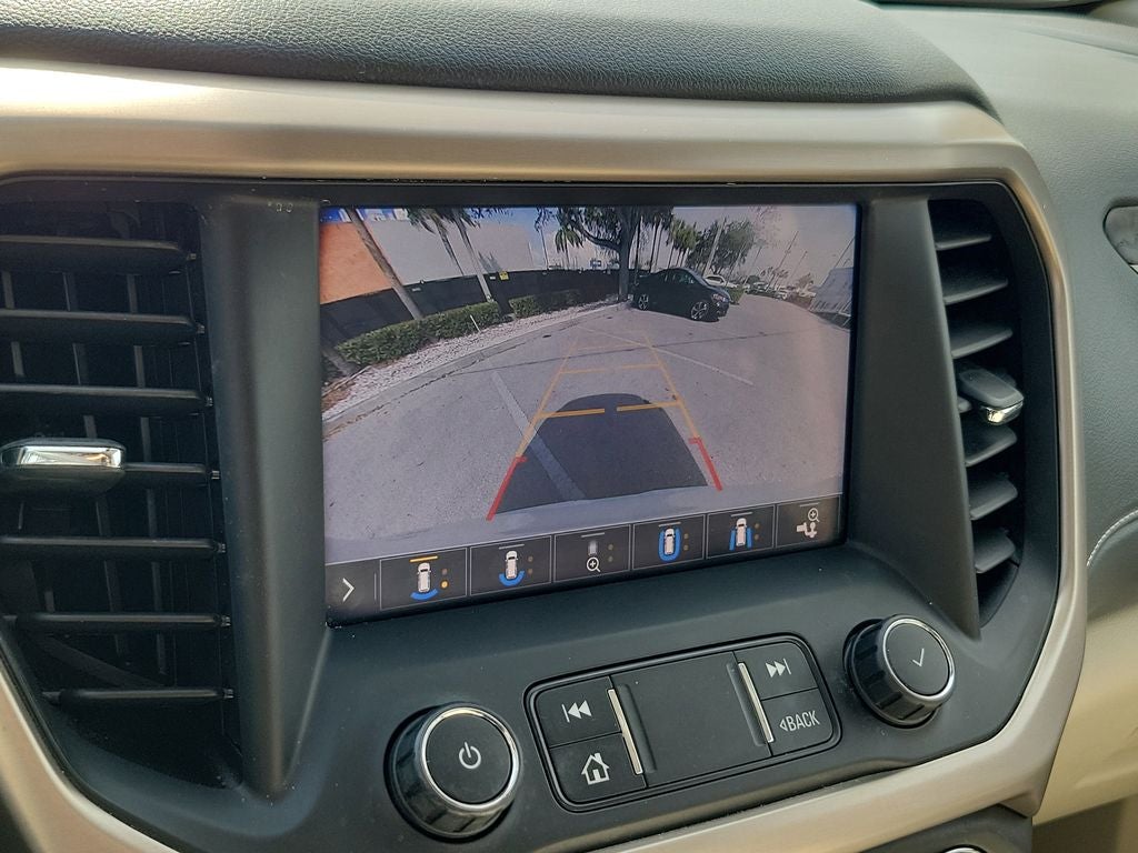 2020 GMC Acadia Denali