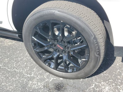 2024 GMC Yukon Denali 1-Owner No Accidents