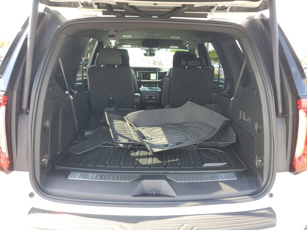 2024 GMC Yukon Denali 1-Owner No Accidents