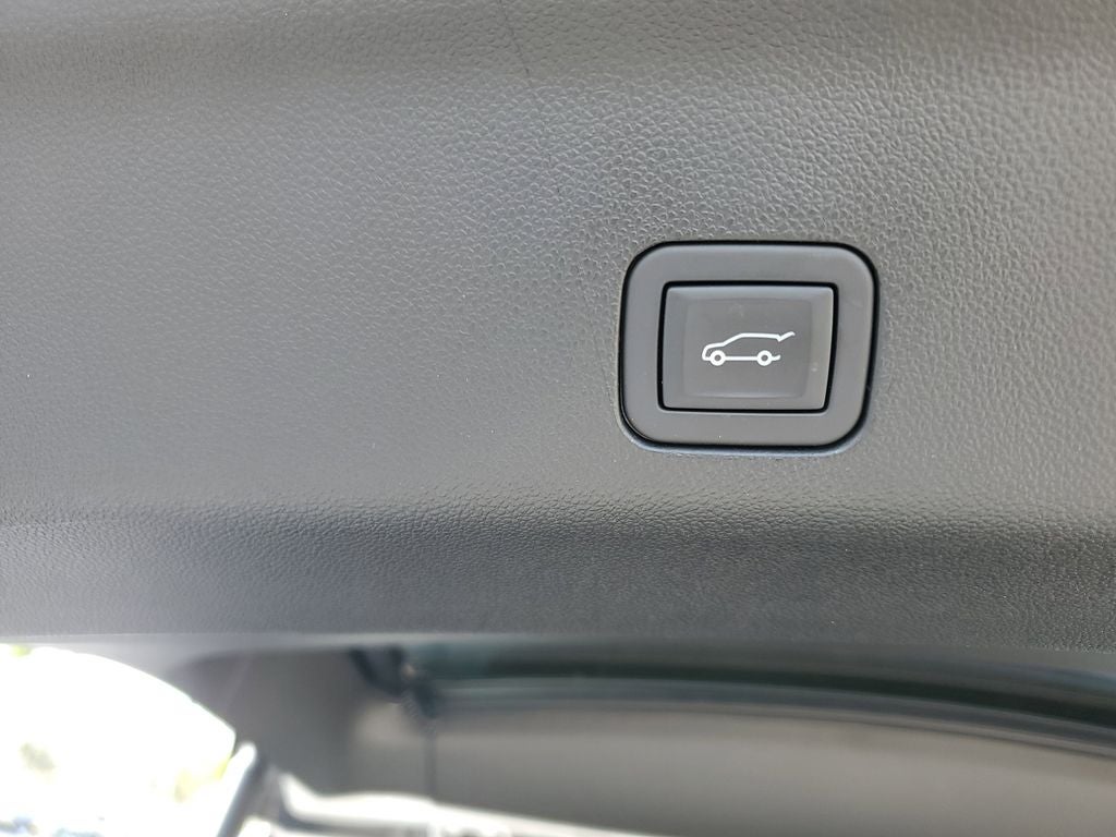 2024 GMC Yukon Denali 1-Owner No Accidents