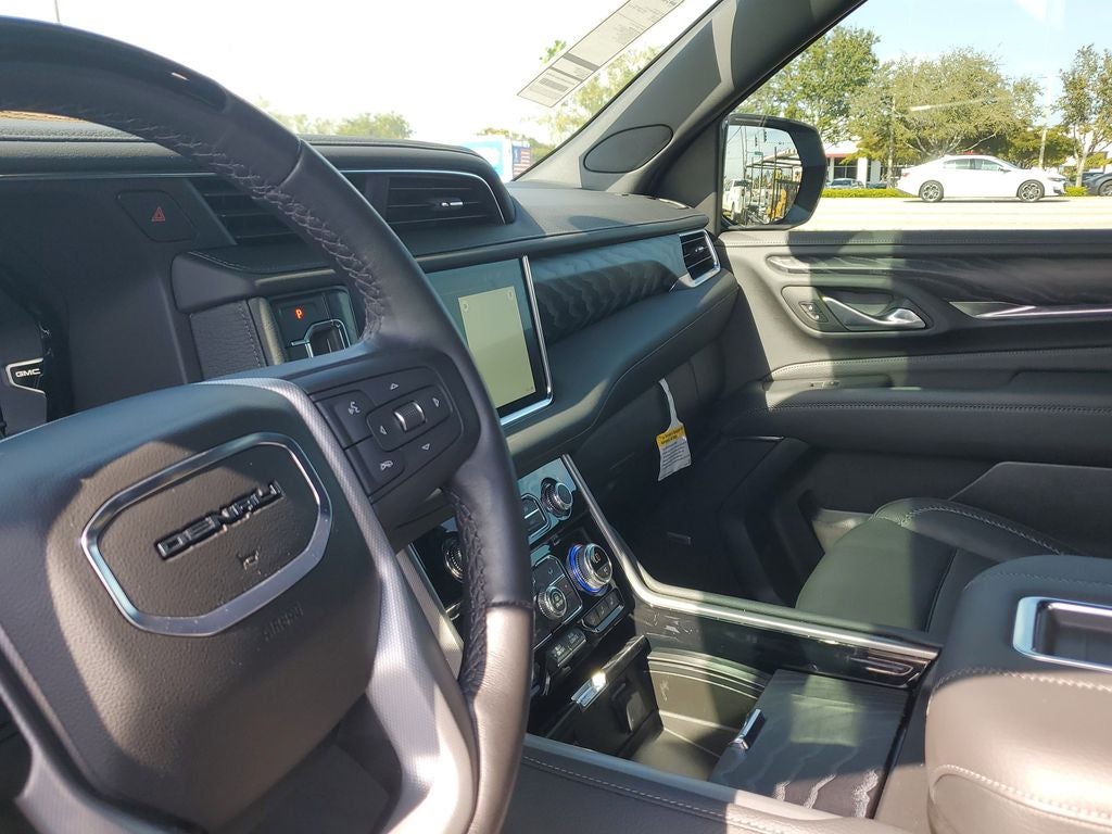 2024 GMC Yukon Denali 1-Owner No Accidents