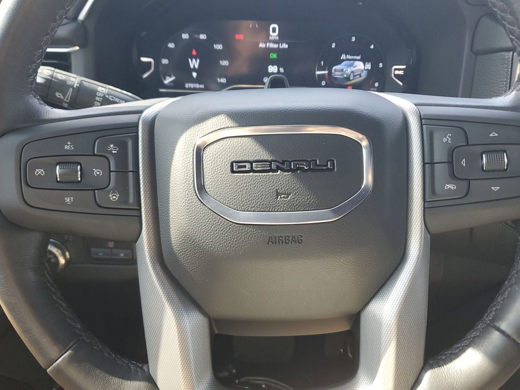 2024 GMC Yukon Denali 1-Owner No Accidents