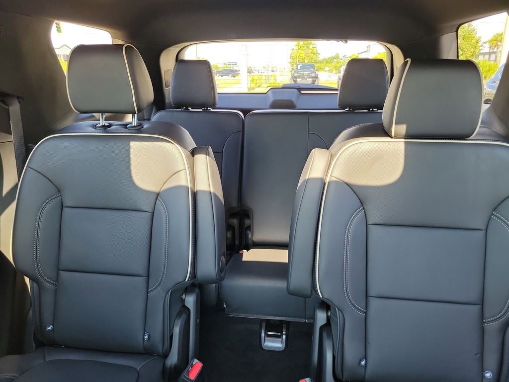 2024 Chevrolet Traverse Limited Premier