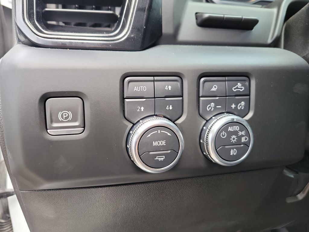 2024 GMC Sierra AT4X