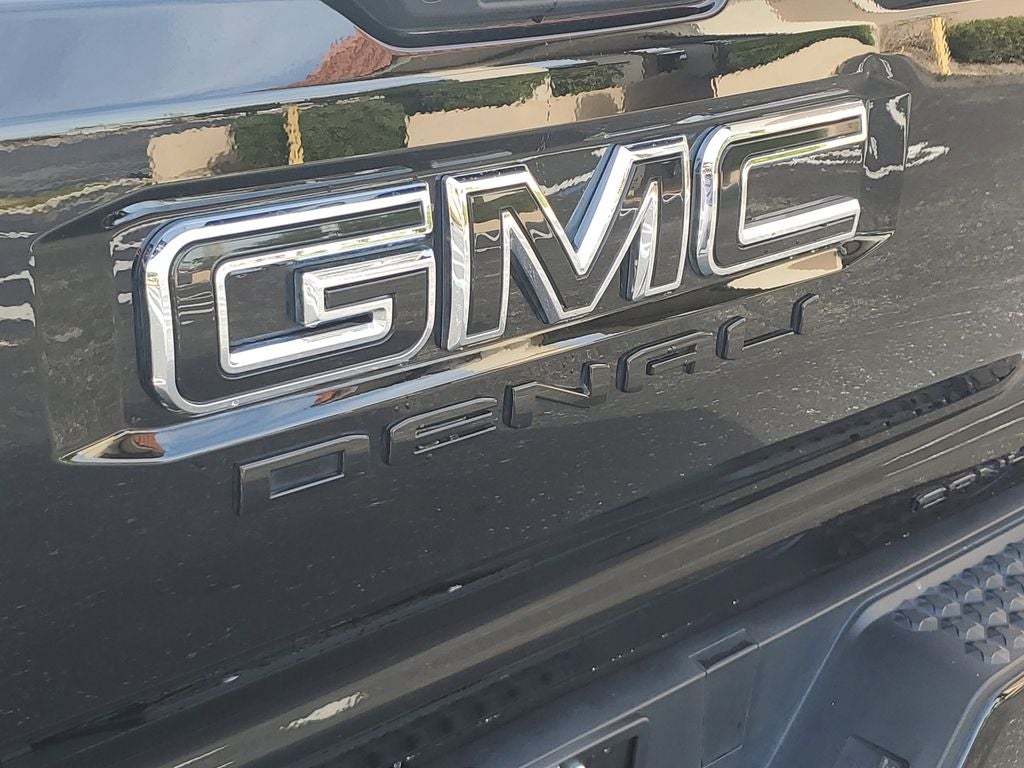 2023 GMC Canyon 4WD Denali