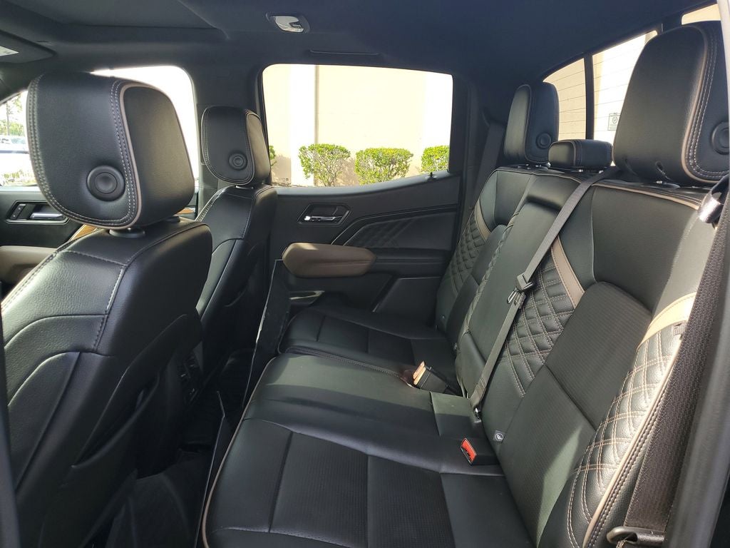 2023 GMC Canyon 4WD Denali