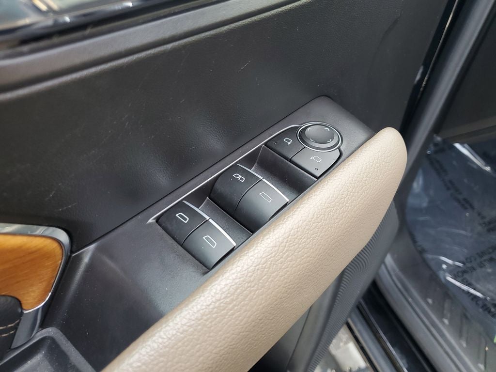 2023 GMC Canyon 4WD Denali