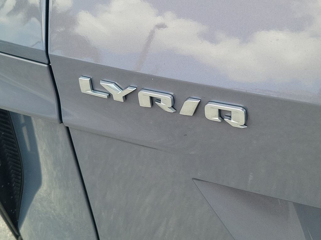 2024 Cadillac Lyriq Sport