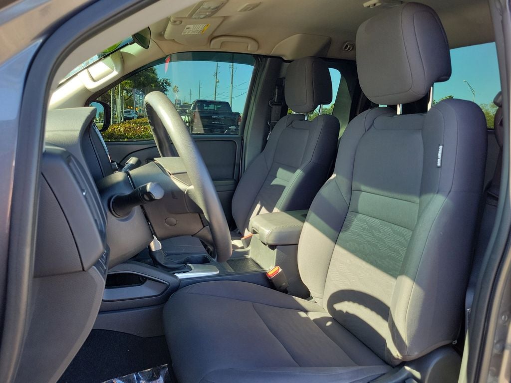 2022 Nissan Frontier S