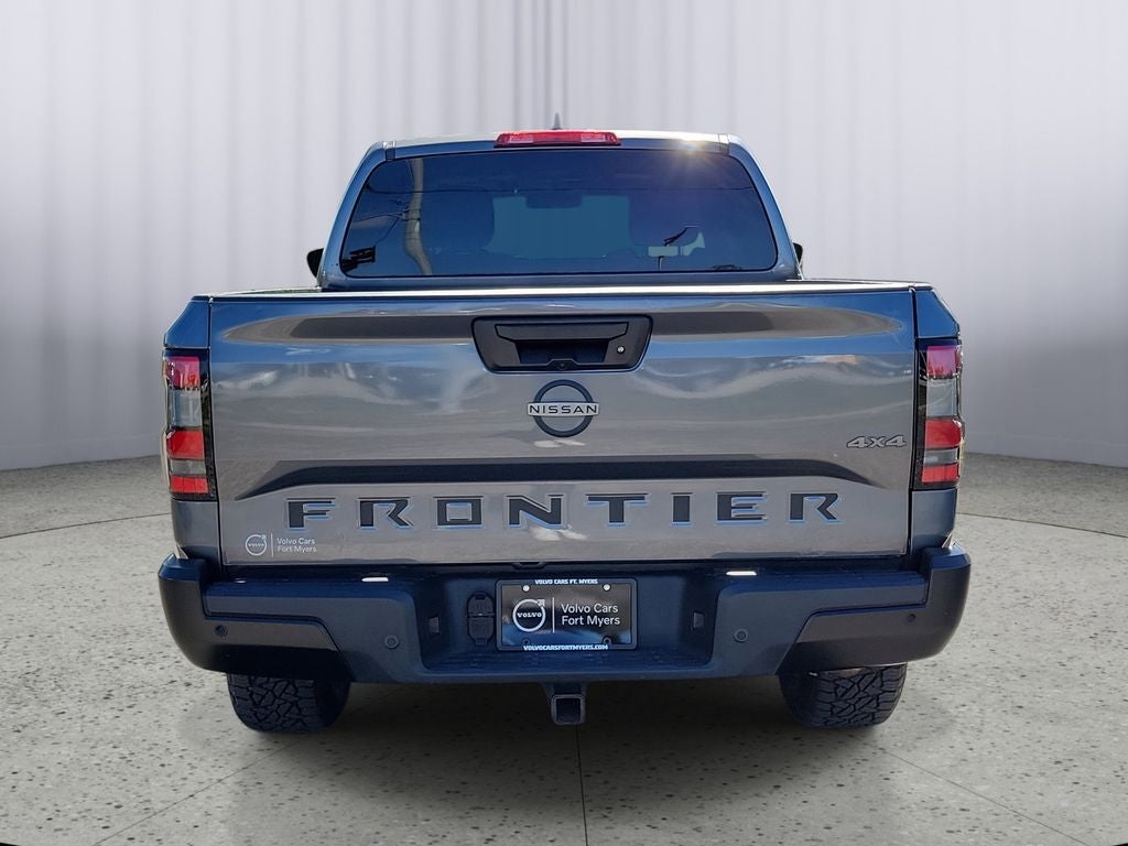 2022 Nissan Frontier S
