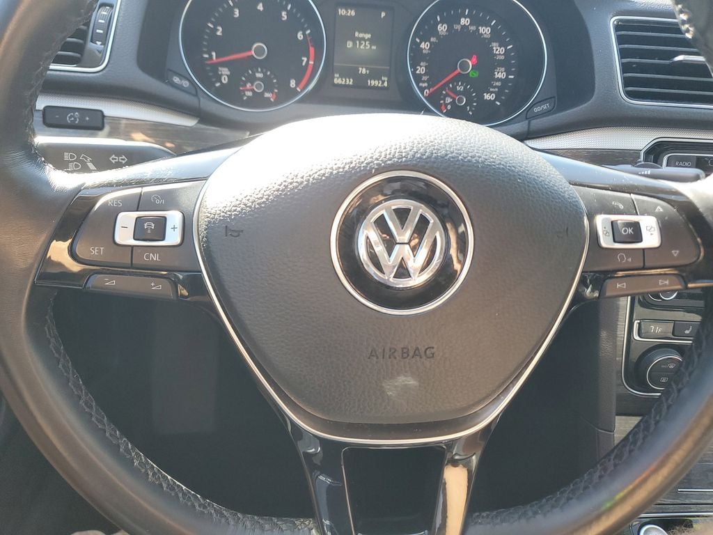 2018 Volkswagen Passat 2.0T SE