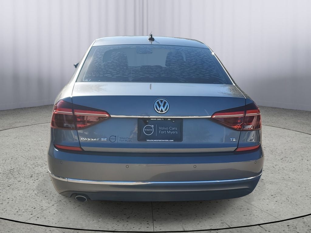 2018 Volkswagen Passat 2.0T SE
