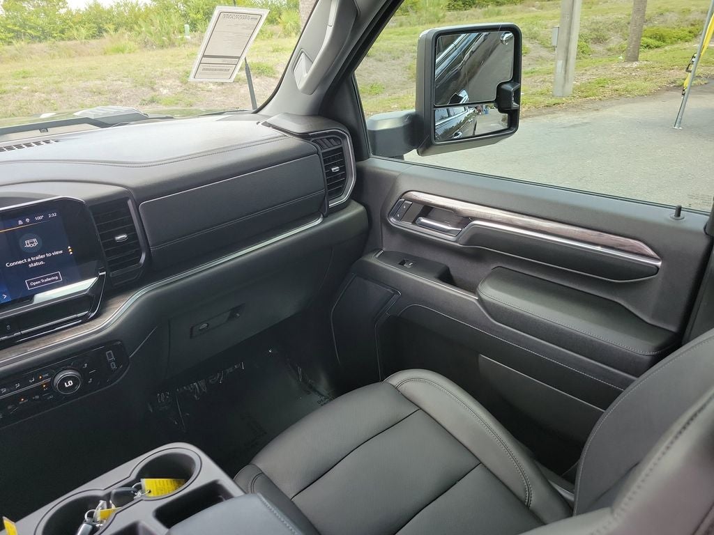 2024 Chevrolet Silverado LTZ