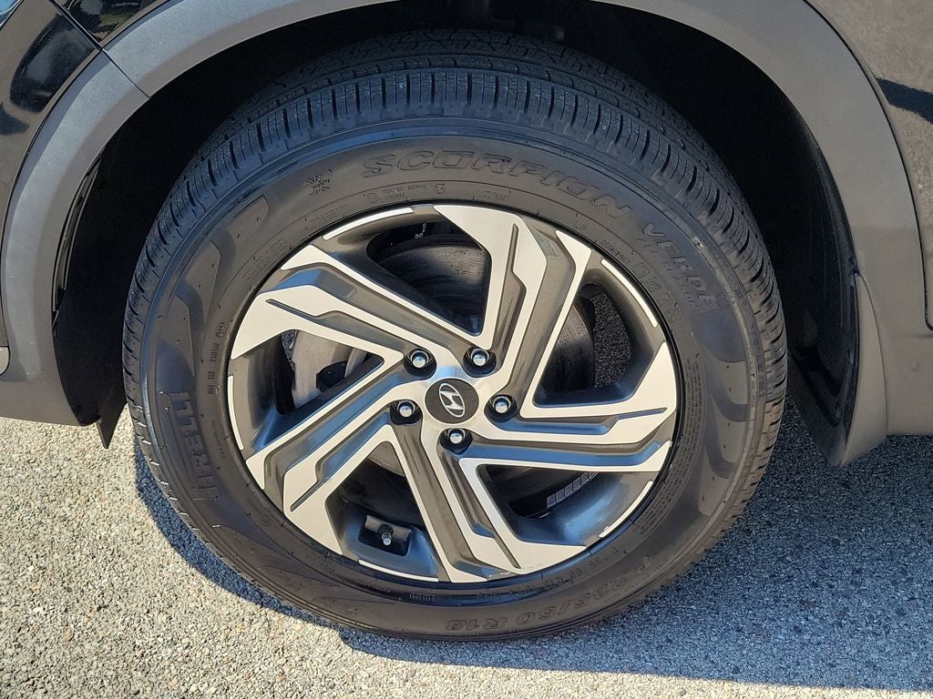 2022 Hyundai Santa Fe SE
