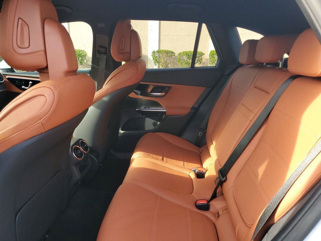 2025 Mercedes-Benz GLC 300GLC