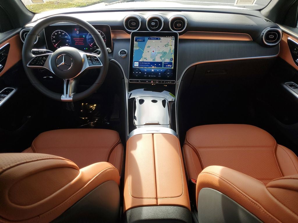 2025 Mercedes-Benz GLC 300GLC