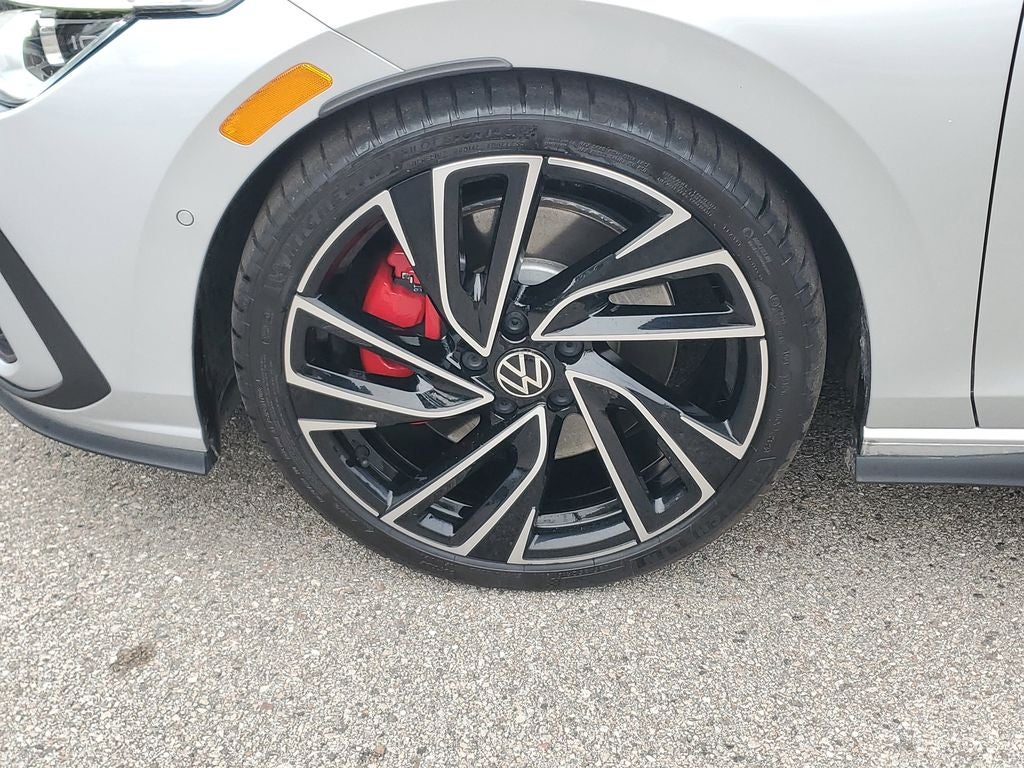 2024 Volkswagen Golf GTI Autobahn