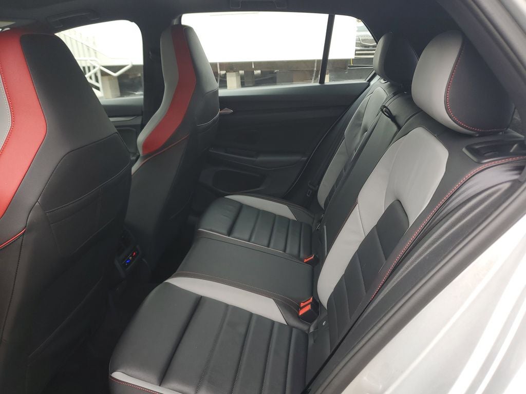 2024 Volkswagen Golf GTI Autobahn